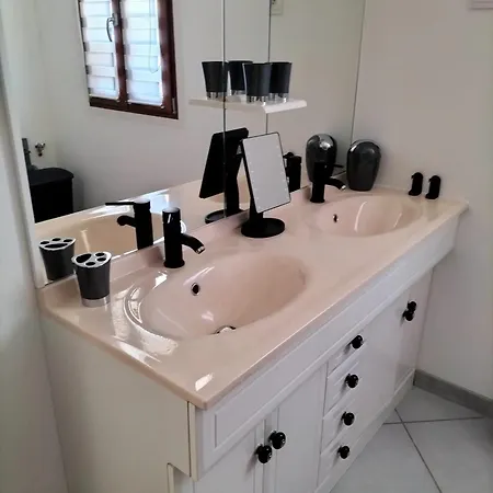 Prázdninový dům Maison Avec Entree Privee A Aiguillon