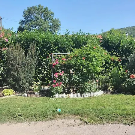Prázdninový dům Maison Avec Entree Privee A Aiguillon L'Aiguillon