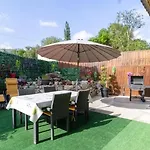 Prázdninový dům Maison Avec Entree Privee A Aiguillon L'Aiguillon