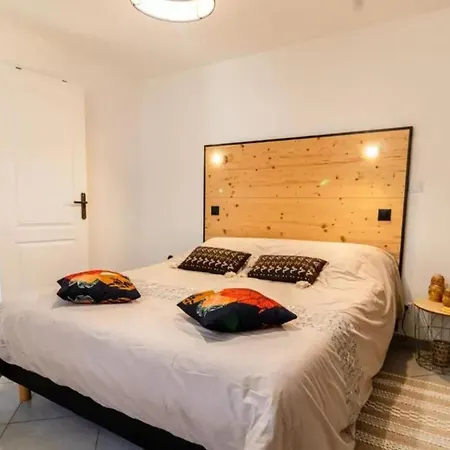 Holiday home Maison Avec Entree Privee A Aiguillon L'Aiguillon