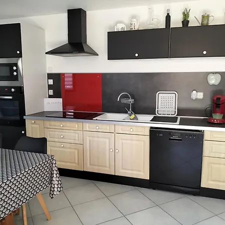 בית נופש Maison Avec Entree Privee A Aiguillon