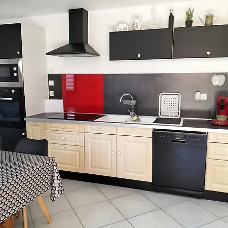 Maison Avec Entrée Privée à Aiguillon Сasa de vacaciones *