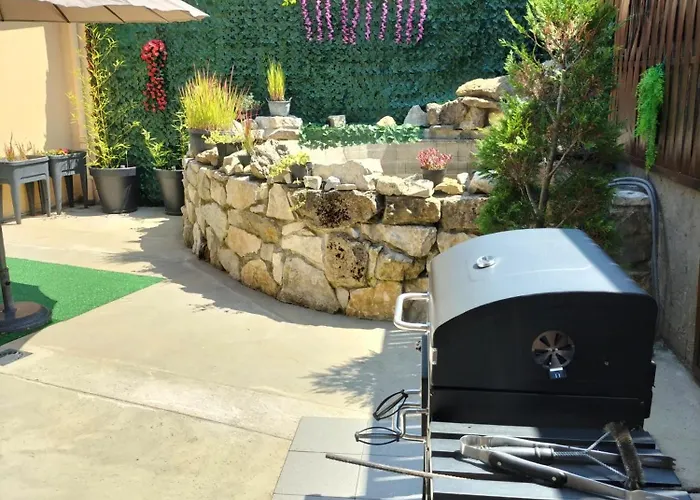 Maison Avec Entree Privee A Aiguillon Holiday home L'Aiguillon