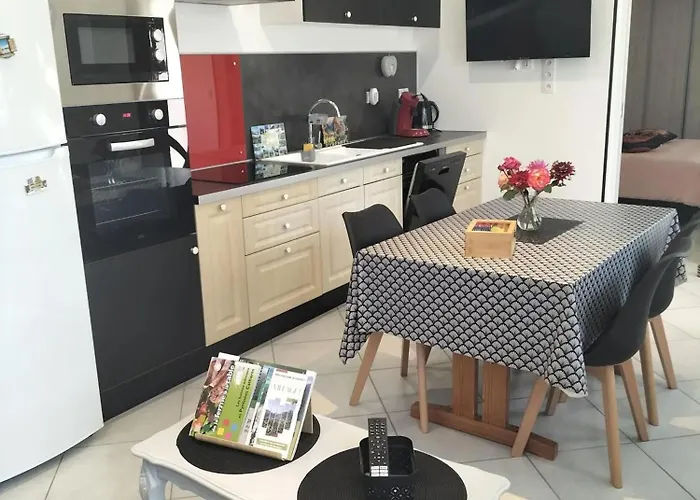 Maison Avec Entree Privee A Aiguillon Holiday home L'Aiguillon